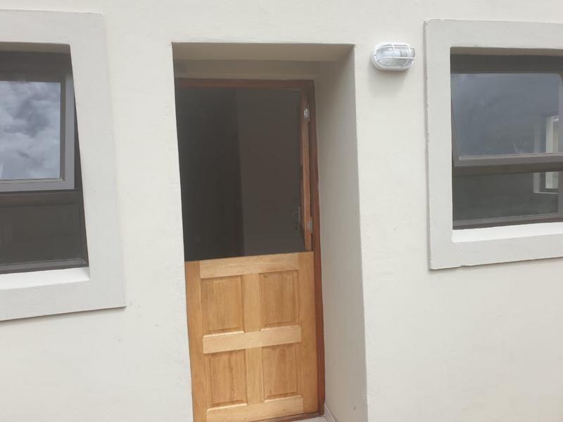 To Let 1 Bedroom Property for Rent in Hagley Western Cape